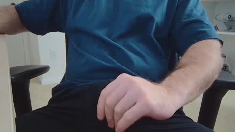 Snapshot of eltanke2206 chatting on February 27, 1:49 pm alexgarg online show from February 27, 1:49 pm