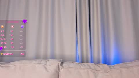 Snapshot of elvahance chatting on December 1, 4:29 pm Maria online show from December 1, 4:29 pm