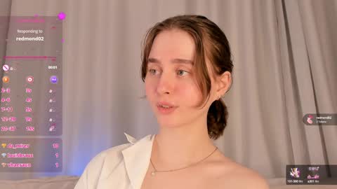 Snapshot of elvahance chatting on December 3, 2:05 pm Maria online show from December 3, 2:05 pm