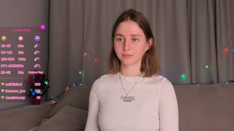 Snapshot of elvahance chatting on December 28, 2:10 pm Maria online show from December 28, 2:10 pm