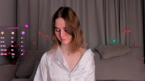 Snapshot of elvahance chatting on January 7, 11:05 am Maria online show from January 7, 11:05 am