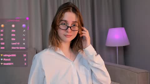 Snapshot of elvahance chatting on January 14, 11:10 am Maria online show from January 14, 11:10 am