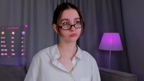 Snapshot of elvahance chatting on January 18, 11:11 am Maria online show from January 18, 11:11 am