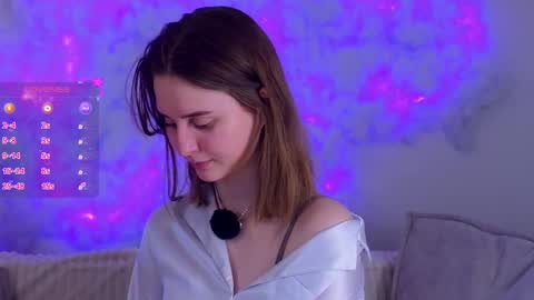 Snapshot of elvahance chatting on February 26, 11:20 am Maria online show from February 26, 11:20 am