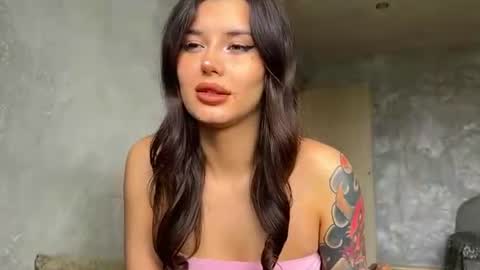 Snapshot of elvierimbach chatting on July 14, 1:39 pm Elvi online show from July 14, 1:39 pm