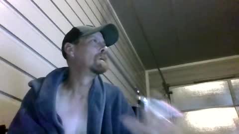 elwooood7 online show from August 8, 10:39 am