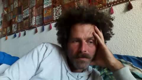 elyjahoye online show from October 10, 12:04 pm