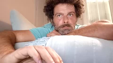 elyjahoye online show from November 13, 8:02 am