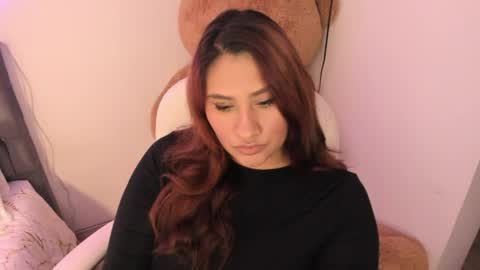 Snapshot of elyross_ chatting on April 18, 9:59 pm Ross online show from April 18, 9:59 pm