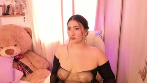 Snapshot of elyross_ chatting on July 19, 9:18 pm Ross online show from July 19, 9:18 pm