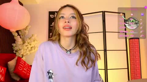 Snapshot of elysia_carter chatting on April 11, 8:46 pm Elysia online show from April 11, 8:46 pm