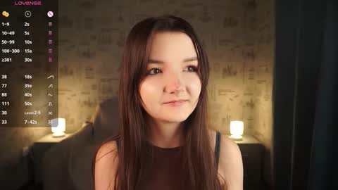 Snapshot of em1ly_e chatting on November 2, 9:39 pm Emily online show from November 2, 9:39 pm