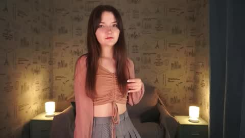 Snapshot of em1ly_e chatting on November 26, 8:21 pm Emily online show from November 26, 8:21 pm