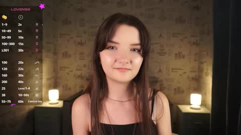 Snapshot of em1ly_e chatting on November 30, 8:24 pm Emily online show from November 30, 8:24 pm