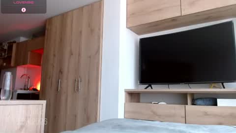 Emilia  online show from June 19, 6:12 pm