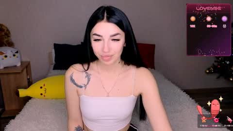 Snapshot of ema_grasie chatting on January 18, 5:31 am ema_grasie online show from January 18, 5:31 am