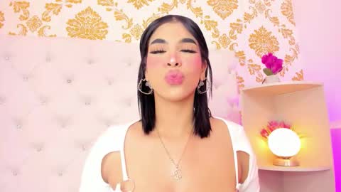 Ema Lambert  online show from October 21, 3:24 pm