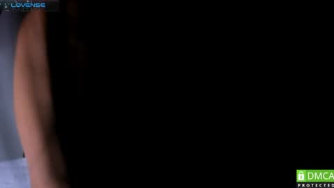 Snapshot of ema_rose69 chatting on March 27, 5:12 pm online show from March 27, 5:12 pm