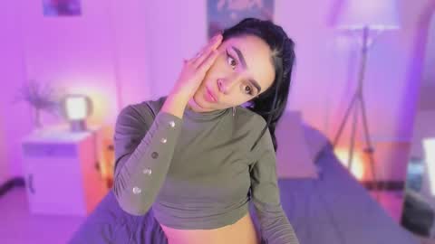 Snapshot of ema_soul chatting on February 11, 8:03 pm emma soul online show from February 11, 8:03 pm