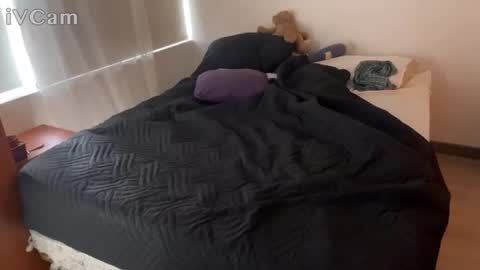 emanuell___ online show from March 25, 11:27 am