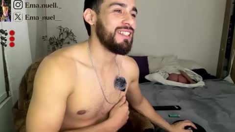 Snapshot of emanuell___ chatting on May 16, 6:54 am emanuell___ online show from May 16, 6:54 am
