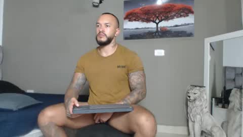 emanuelspencer online show from June 12, 1:59 am