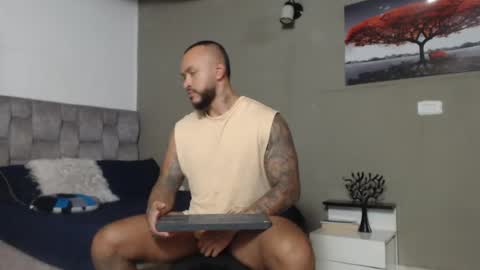 emanuelspencer online show from June 16, 7:27 pm