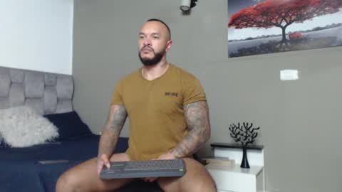 emanuelspencer online show from June 29, 7:14 pm