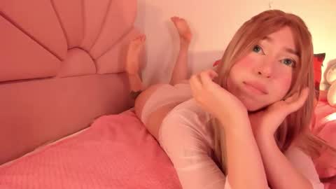 Snapshot of emasanders chatting on March 3, 7:09 pm Ana online show from March 3, 7:09 pm