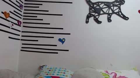 Snapshot of emawalker_ chatting on January 5, 8:12 pm Ema Walker online show from January 5, 8:12 pm