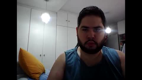 embarrassed_str8_3incher online show from February 8, 4:32 pm