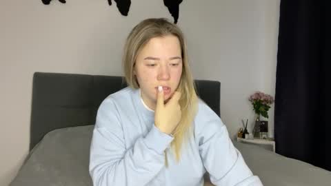 alice online show from January 7, 6:59 am
