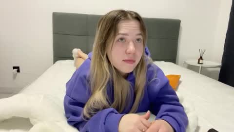 alice online show from February 26, 10:09 pm