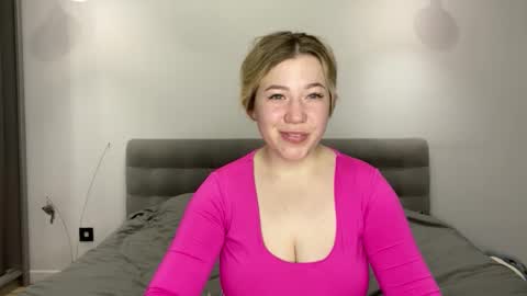 Alice online show from December 2, 5:24 am