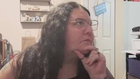Emberlyn Nix online show from September 16, 5:52 am