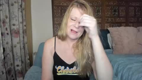 Ember Pheonixxx online show from September 19, 1:51 am