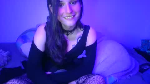 Ellie online show from February 17, 1:53 pm