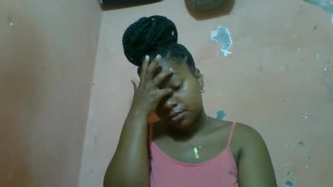 emelda online show from January 19, 9:02 am