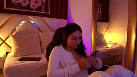 Emily  online show from February 1, 2:43 am