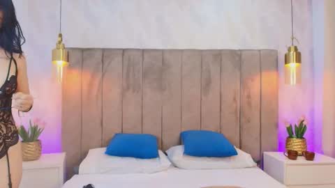 Emely  Antony online show from November 25, 2:55 am