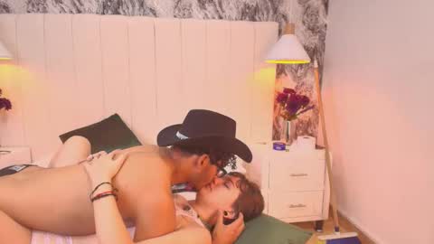 Emely  Antony online show from December 15, 5:28 pm