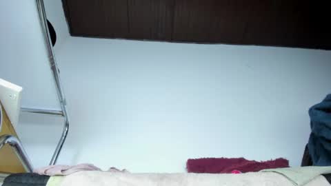 emely_exxotic online show from July 29, 11:47 pm