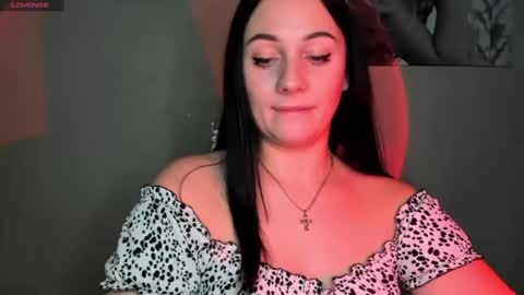 Emely online show from December 3, 3:52 am