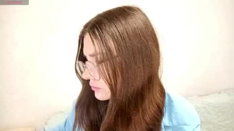 Stacy online show from October 12, 2:05 pm