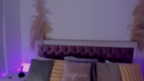 Emy online show from January 11, 7:49 pm