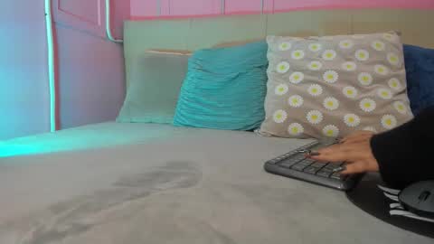 Emy online show from September 19, 1:34 pm