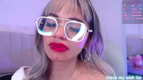 Danna online show from September 29, 9:25 am