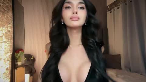 Emerald online show from April 14, 7:25 am