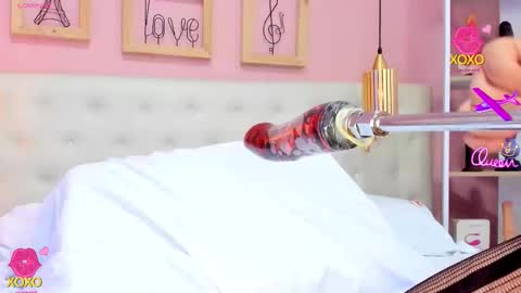 Snapshot of emi_sary chatting on February 5, 8:24 pm Emily Sarai online show from February 5, 8:24 pm