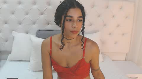 emi_turner online show from September 11, 12:16 pm
